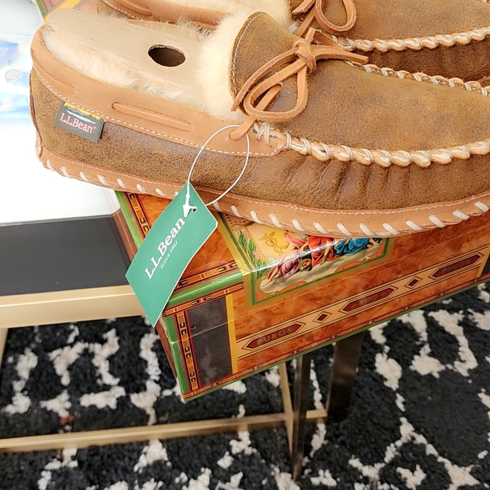 L.L.Bean Brown Suede Moccasin Slippers